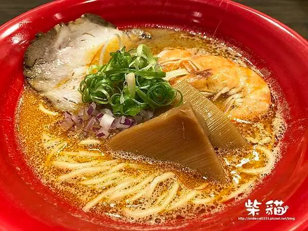 【台中】五之神水產｜蝦味正濃~終於踩點蝦神拉麵2號店｜柴貓趴趴走