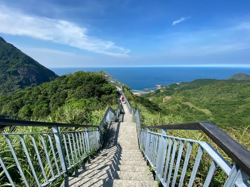 【新北瑞芳-報時山步道】10分鐘即可輕鬆攻略的觀海登山步道、不常爬山的也可以輕鬆完勝。