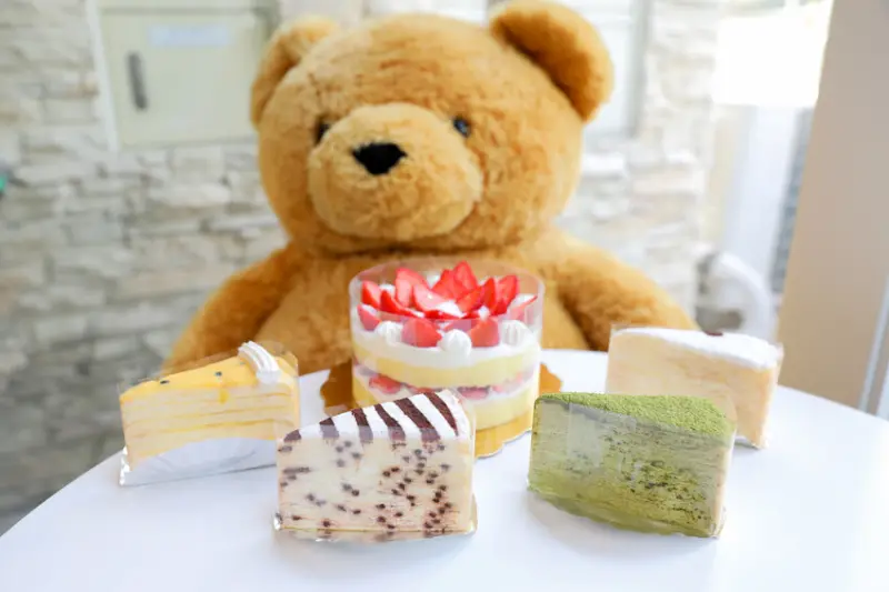 台中最高CP值千層蛋糕,冬季限定草莓蛋糕推薦! 2度C Ni Guo 倪菓手作千層蛋糕、彌月蛋糕(公益店) - 奇奇一起玩樂趣