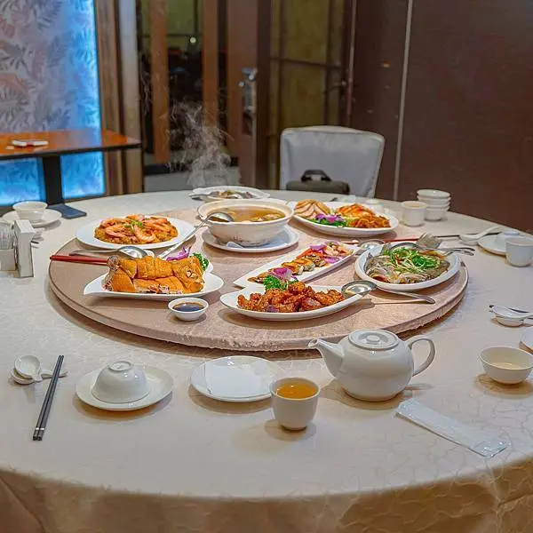 長輩最愛的過年年菜組合，年輕族群也會吃的很滿足，2022必買外帶桌菜 | 【台北 中山區】滿穗手路台菜水果料理