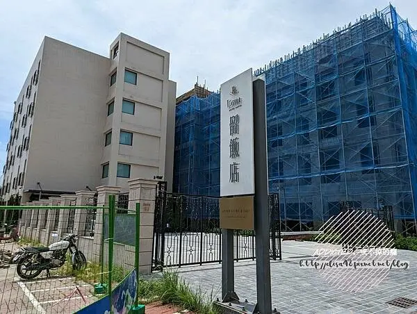 台南安平-[Hotel de L'eau 安平留飯店] 近台南市政府5分鐘，高質感輕奢法式浪漫，精緻美味套餐式早餐，安平河畔的小型精品設計旅館