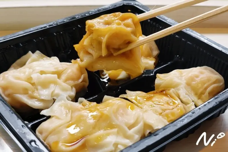 [便利商店]7-ELEVEN。【輕鬆肉Easy Meat】純素紅油炒手 #加熱即食