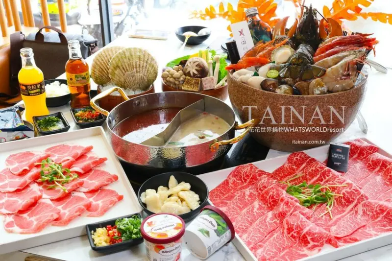 現撈活體波士頓龍蝦華麗上桌，打卡再送超巨帆立貝!台南最美麗的火鍋店「花花世界鍋物」台南聚餐推薦 @台南好Food遊