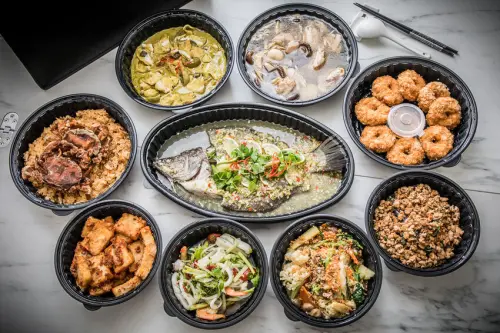 年夜飯就是這麼輕鬆，連碗都不用洗！超豪華八菜一湯NARA Thai Cuisine泰式年菜