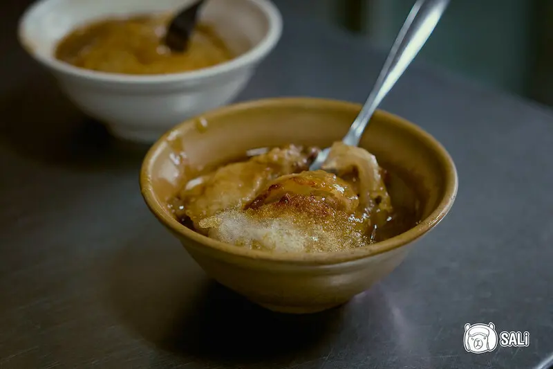 彰化市 北門口肉圓｜飄香60年的古早味，還有包干貝的百元脆皮肉圓