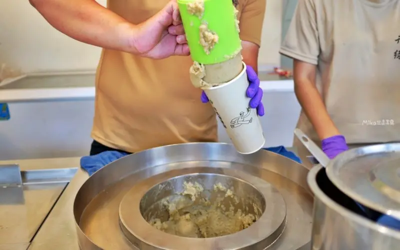  新竹城隍廟旁人氣綠豆沙 #卉羚綠豆沙牛乳專賣店/ WalkerLand窩客島整理提供 未經許可不可轉載