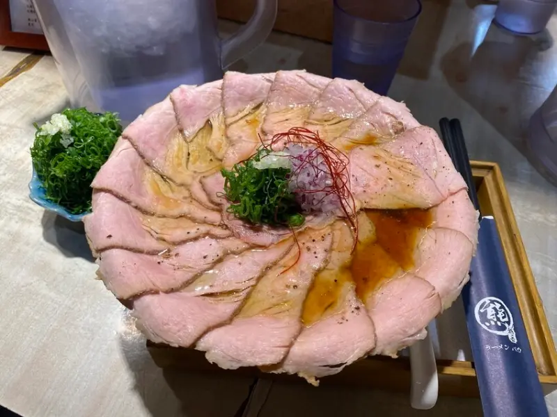 【新北新莊－熊越岳】排隊之心路歷程～想吃到美味的拉麵就要有耐心。