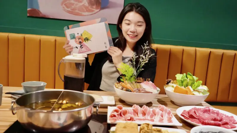 [中山美食] 汆食 作伙鍋｜台北最文青的親子火鍋餐廳！特色客家福菜蛤蠣鍋必點！