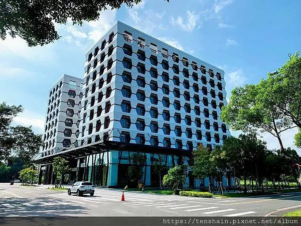 煙波大飯店宜蘭館-公設篇/網美世界太夢幻，迷走圈圈拍不完；點點光轉親子樂，飄飄泡泡真好玩。/還有MERIDA紫羅蘭7速自行車免費租借/