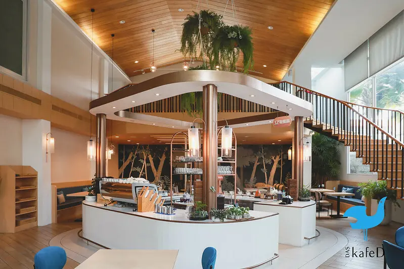 【南屯區/公益商圈】外觀新潮時尚的獨棟咖啡廳、年輪蛋糕專賣店- 德勒斯登河岸咖啡 KafeD旗艦店 (廠商邀約)