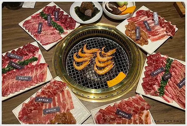 [台中|西區 輕井澤集團 午間限定套餐。茶六燒肉堂 公益店]