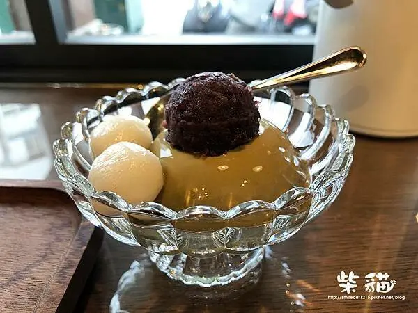 【花蓮】豆茶寮｜在日式庭院中吃口焙茶布丁~還有正宗和菓子｜柴貓趴趴走