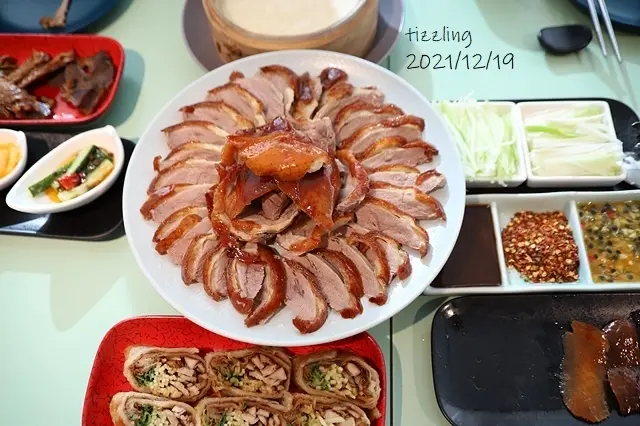 2021 XIANG DUCK 享鴨｜享鴨烤鴨與中華料理，新櫻桃鴨一鴨三吃美食秀上菜～