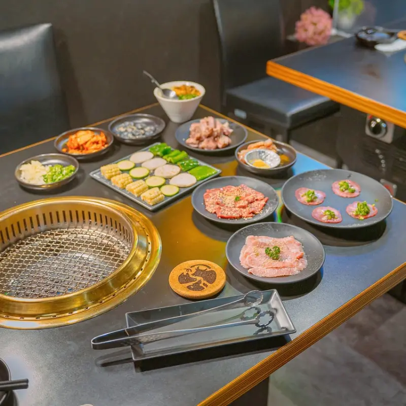 東區燒肉推薦，美味食材、桌邊代烤，讓你放鬆的聚會暢聊 | 【台北 大安區】畜聚 Truegather