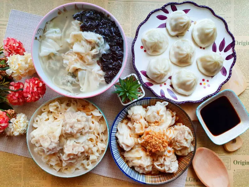 【餛飩推薦】好好吃大餛飩 巨無霸的真材實料 堅持三十年的好味道