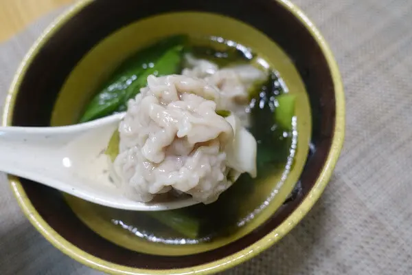 【宅配冷凍美食】好好吃大餛飩。皮薄肉多鮮美 大顆超滿足