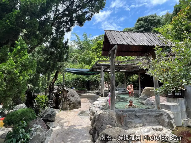 【南投】「蟬說雅築ChanShuo．遠離塵囂，來玉山下的山林秘境裡泡湯（露天溫泉/大眾溫泉/冷泉/戲水池/景觀溫