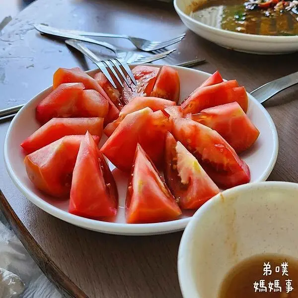 【台南‧安平】漁光島元圓餐飲店│漁光島上的熱情、美味餐廳、飲品、剉冰，在地美食、番茄切盤，食尚玩家推薦