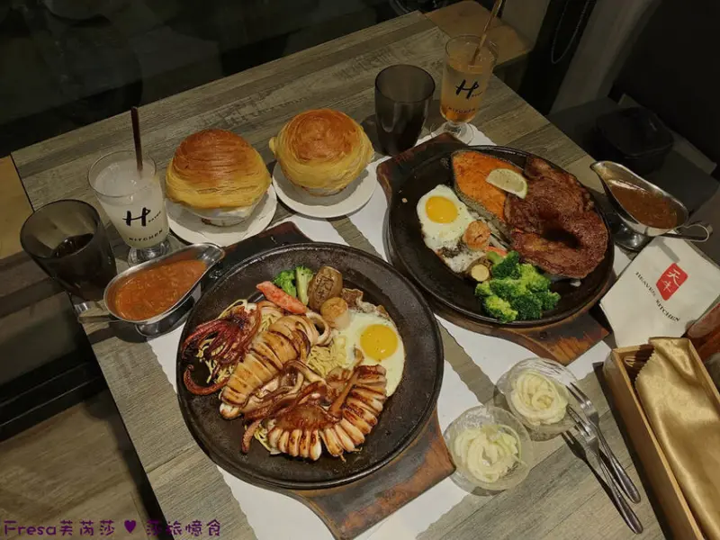 羅東排餐【天牛私廚牛排】比手掌大的安格斯肋眼牛排超多汁又嫩.海陸雙拼大份量超滿足│羅東車站│羅東美食 - Fresa芙芮莎♥莎旅憶食