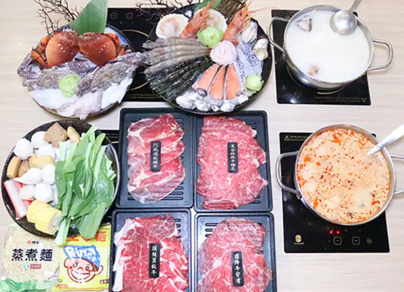 桃園火鍋｜桃園火鍋吃到飽｜六石蒔鍋｜精緻火鍋轉型為鍋物吃到飽｜午餐599晚餐假日699｜鍋物食材新鮮精緻，CP值很夠｜激推叻沙鍋底，香濃美味涮什麼都好吃！