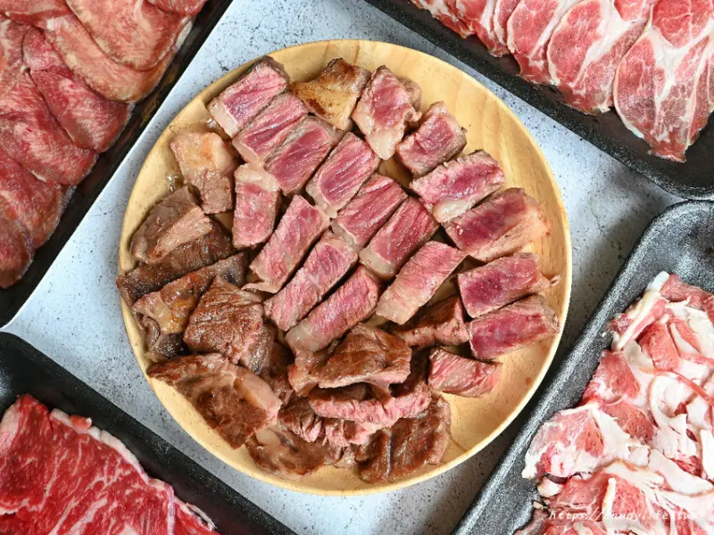 墨妃家燒肉｜在家也能享用美味燒肉，不到千元就能吃到澎派燒肉組合，現場自取再折100元～