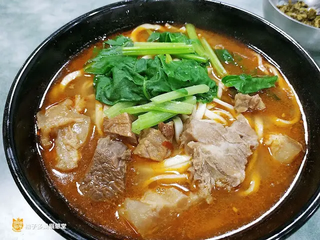 ▲捷運古亭站美食：老王紅燒牛肉麵 /柚子多樂貓奴大嬸 提供、WalkerLand窩客島整理