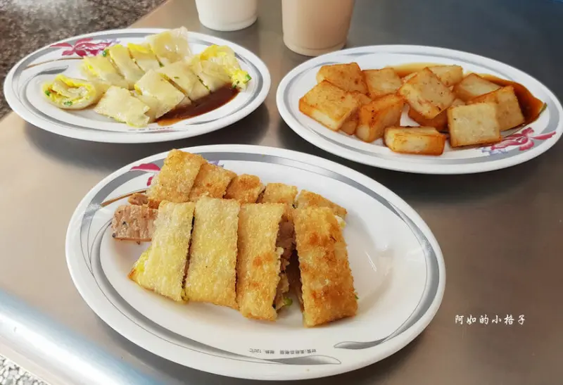 酥脆餅皮蛋餅令人驚豔!!! 嫩江街無招牌的超人氣早餐店 藍鯨早餐店