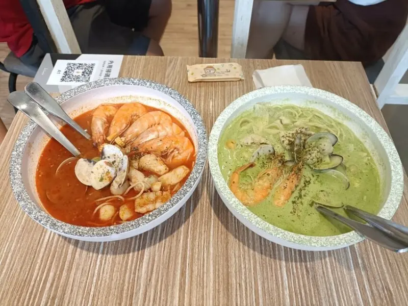 桃園市桃園區桃園美食|義匠義式湯麵-桃園南平店。義大利麵很一般、湯頭很不一般!