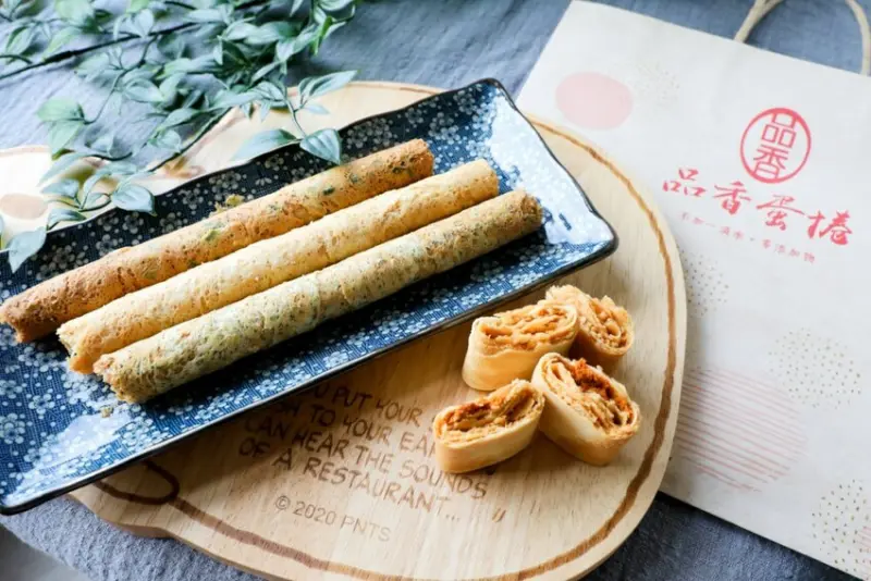 伴手禮｜嘉義伴手禮推薦！品香蛋捲 不加一滴水的現做蛋捲、真材實料鳳凰卷 - 奇奇一起玩樂趣