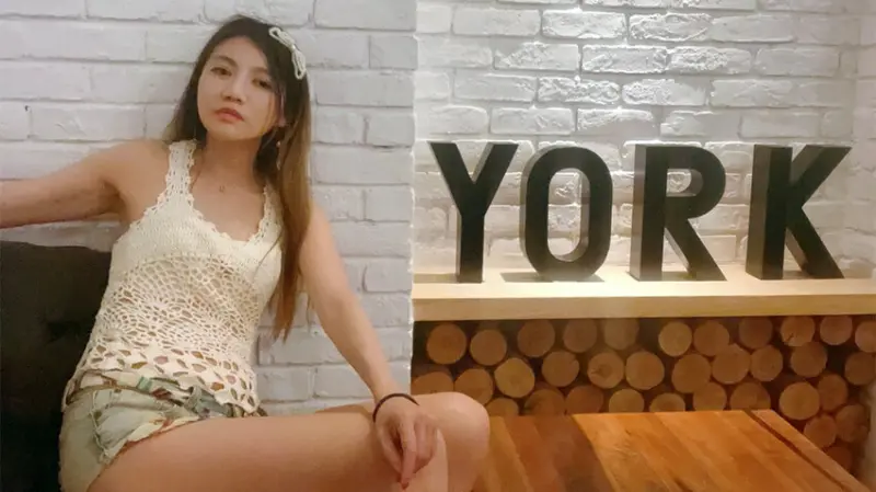 【旅店推薦】台北旅館必推，五鐵共構交通方便，吃喝選項超多，約克設計旅店！可洗衣，咖啡暢飲，無接觸入住！