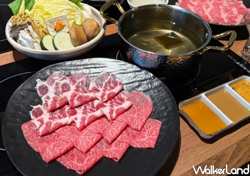 ▲「肉品盛合套餐」以伊比利豬與和牛雙拼組成200g份量，加量不加價，一次吃到牛肉、豬肉。 (攝影：鄭雅之)