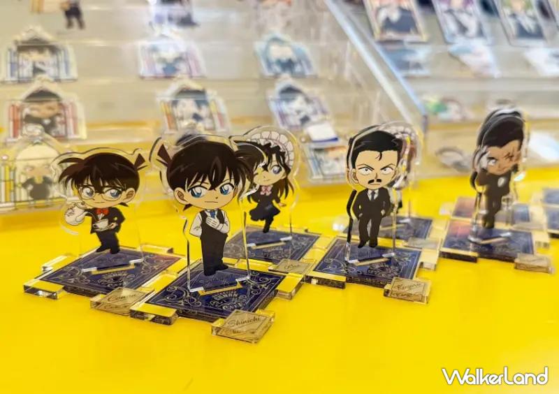 ▲柯南執事主題咖啡廳限定周邊，包含壓克力立牌、吊飾、磁鐵，柯南粉必收！(攝影：鄭亦庭)