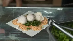 龍潭湖花生捲冰淇淋 