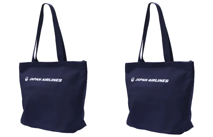 ▲品牌托特包,簡潔俐落直得收藏紀念。