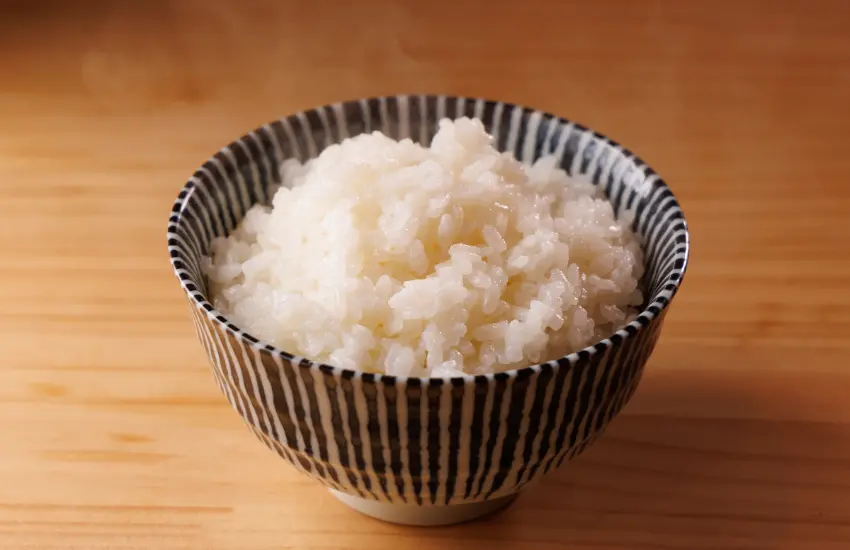 ▲宮城縣品牌米艷姬米粒晶瑩剔透、甜度適中,單吃就美味。