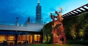 搶佔台北101煙火第一排！台北艾麗酒店推出倒數派對、跨年住房專案，懂的要搶。