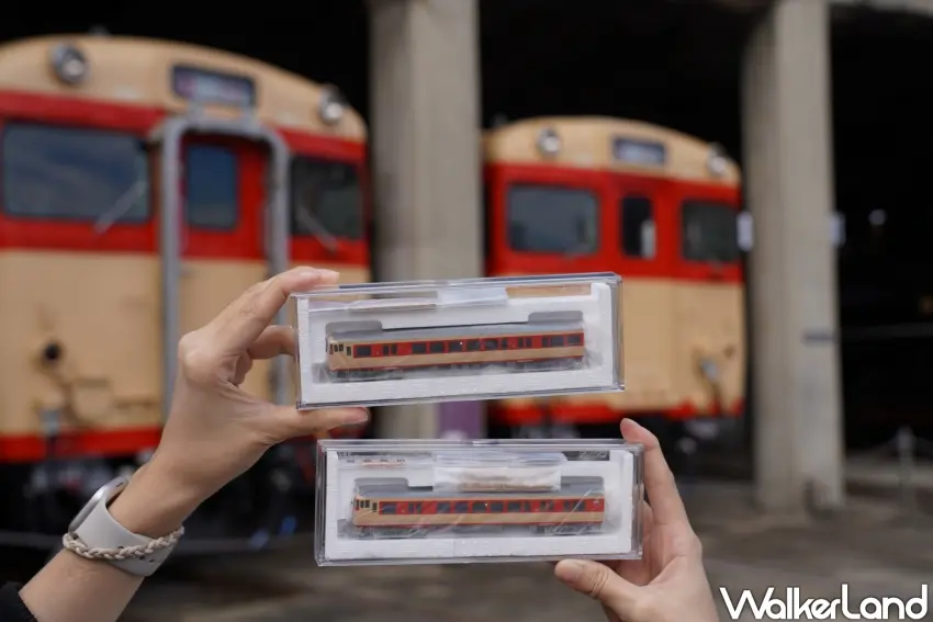 ▲紀念品店限定販售KiHa47-0火車模型，鐵道迷必收藏。（攝影：楊婷雅）