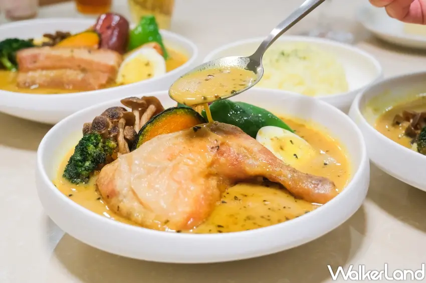 ▲北海道超人氣SOUP CURRY KING,升級版PLUS台灣正式開幕。(攝影:張人尹)