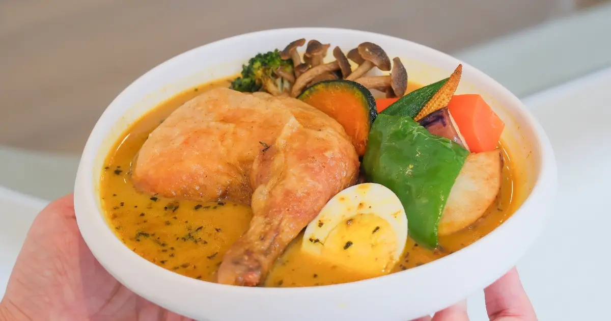 北海道必吃SOUP CURRY KING來台灣！限定櫻桃鴨胸湯咖哩，5種辣度台中開吃。