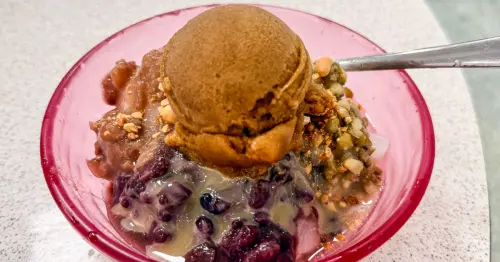 【宜蘭食記】建華冰店 - 70年在地老店，傳道冰一次可以吃到多種配料和香蕉清冰超爽