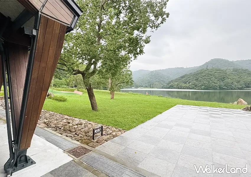 ▲宜蘭龍潭湖咖啡廳推薦!Herbelle Tea 湖畔茶屋新開幕,湖景第一排視野、低消80元超親民。