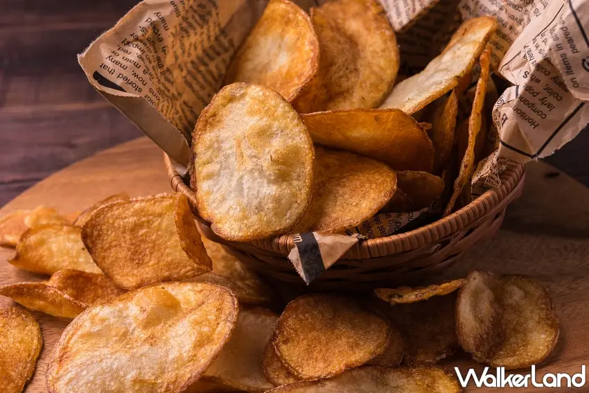 ▲活動期間內用任一款三明治皆附日本人氣「酥炸馬鈴薯片」，厚切酥香令人難忘。