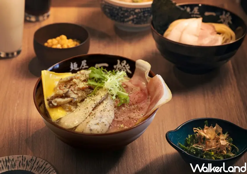 ▲麵屋一燈文心秀泰店限定的「奶白菌菇培根拉麵」,把法式濃湯概念融入日式拉麵。