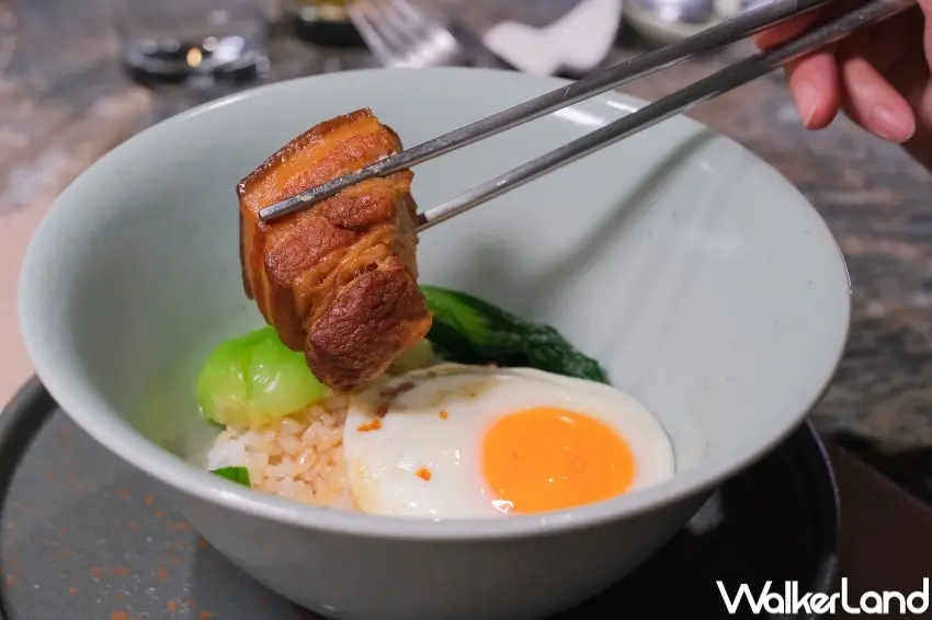 ▲參拾尋味主食「究好豬控肉飯」更是台味版「黯然銷魂飯」。(攝影:張人尹)