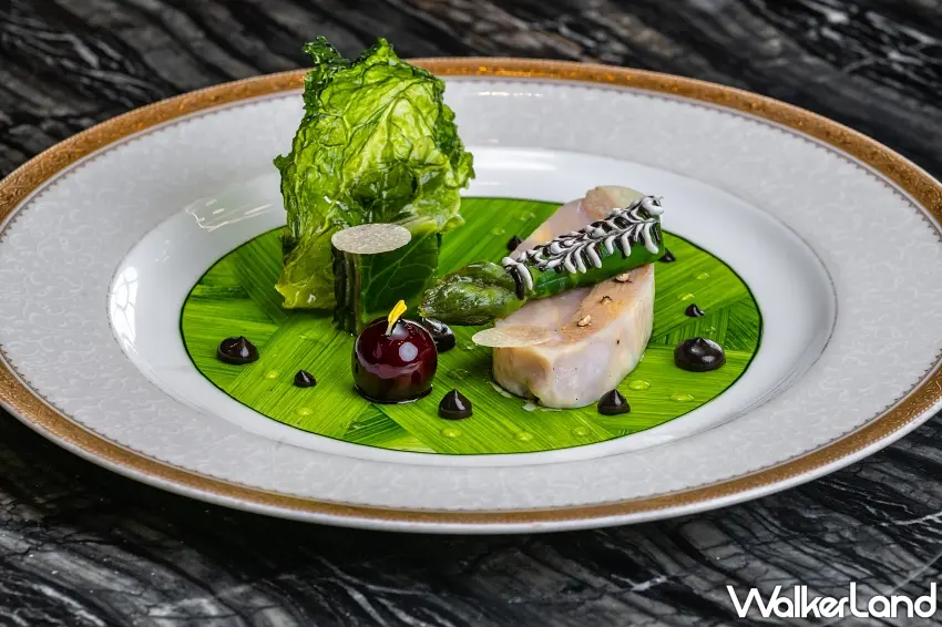 ▲美到讓人捨不得吃的日月潭紅玉雞與黑松露