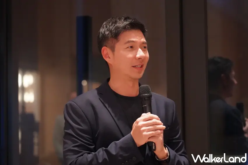 ▲燈光詩人羅雨農。(攝影:楊婷雅)