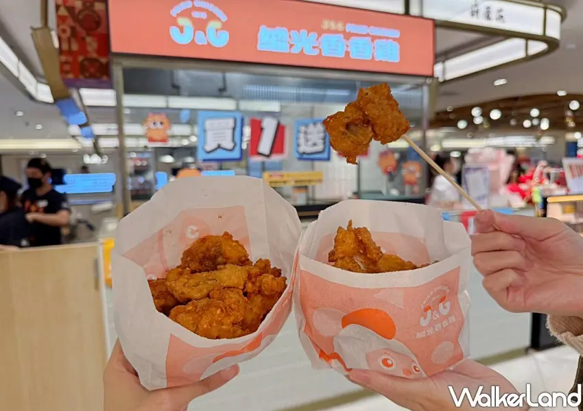 ▲繼光香香雞週年慶推出炸雞買一送一、買10送2等下殺優惠。(攝影：鄭雅之)