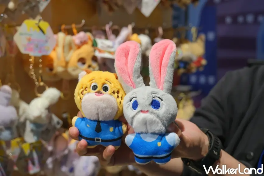 ▲動物方城市2快閃店周邊小物及盲盒,粉絲必拍必買。(攝影:張人尹)