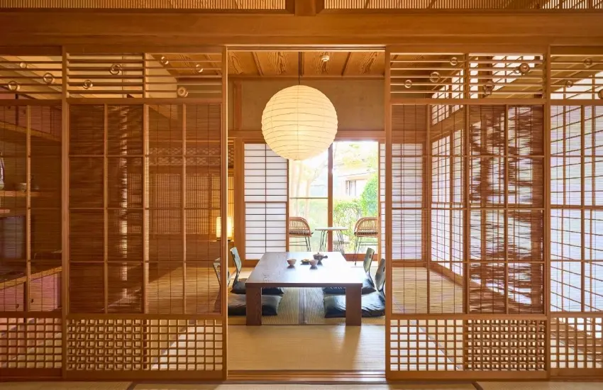 ▲整座民宿完全踩木造建成,室內更以月亮為設計主題,營造出別致的氛圍。