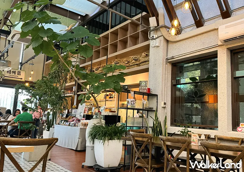 ▲桃園玻璃屋咖啡廳!北橫之驛 大溪美食推薦,森林系景觀餐廳必拍。